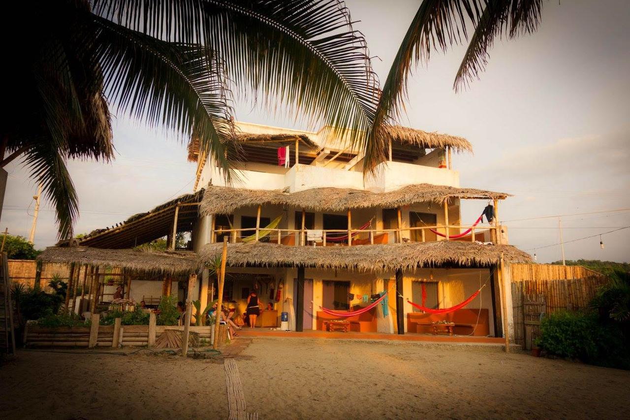 קנואה Beach Front Bungalows At The Coconut מראה חיצוני תמונה